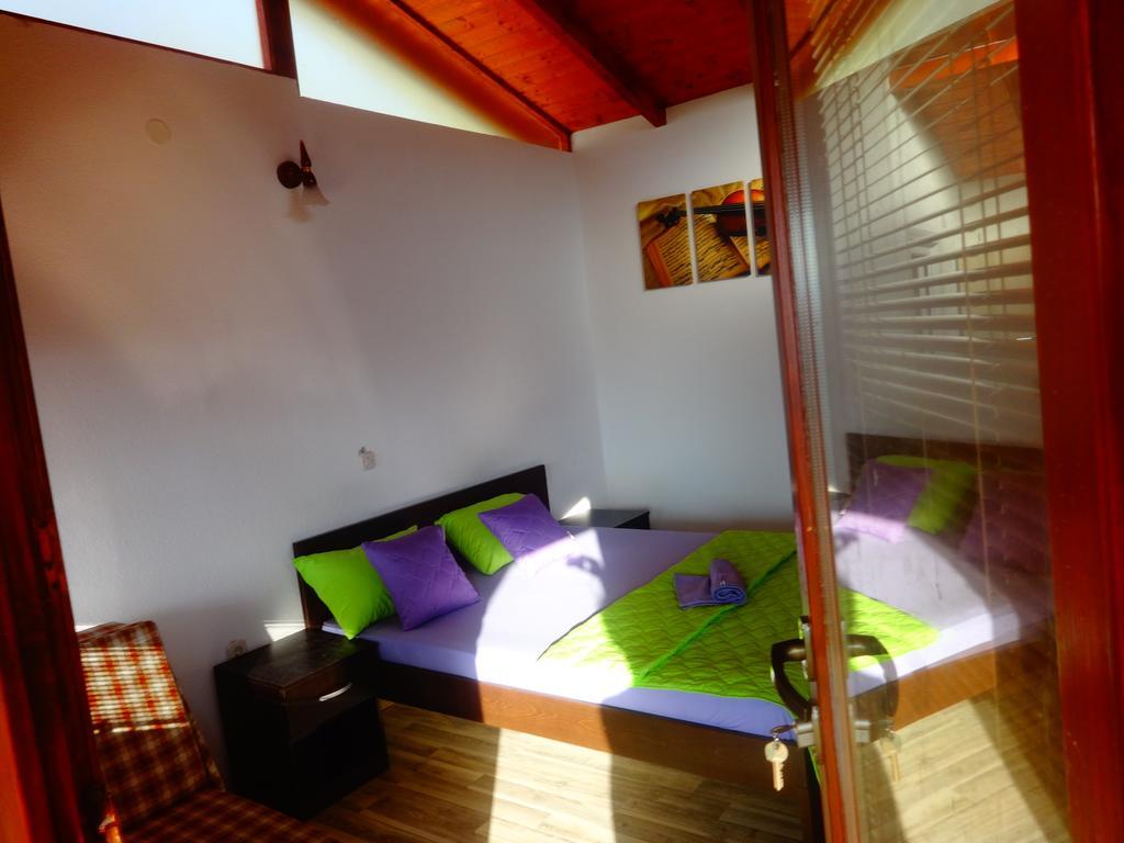 Karali Apartments Lagadin Exterior foto